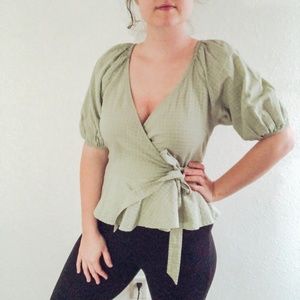 NWT Universal Thread Wrap Blouse